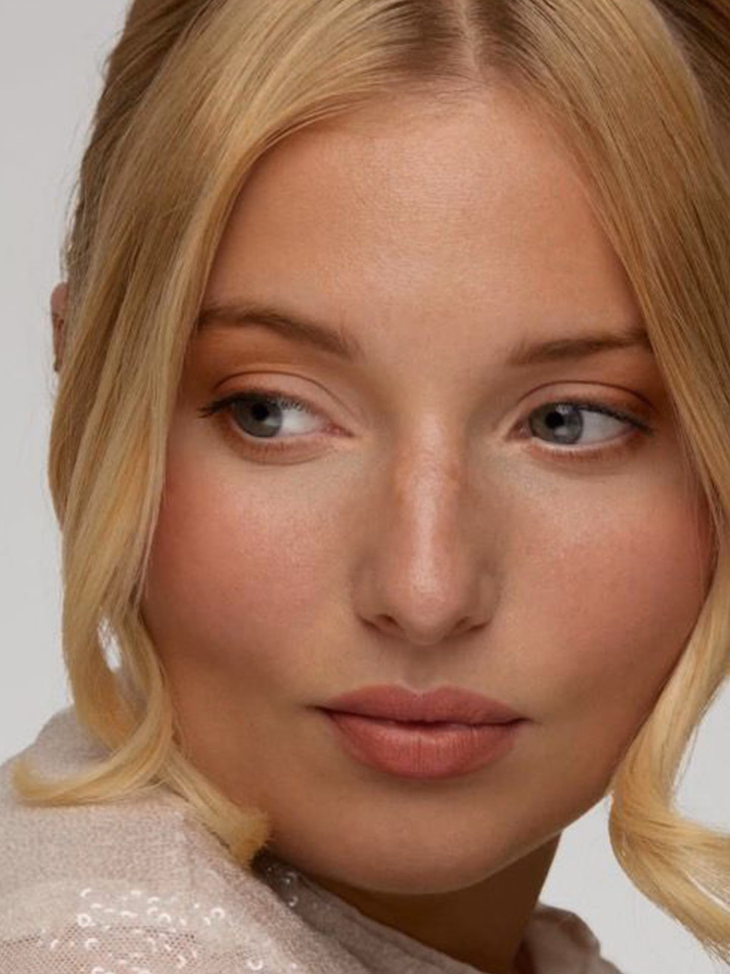 fashion-makeup-course-closeups-2025_11